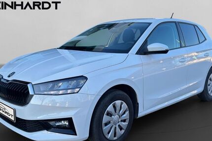 Skoda Fabia 15.700 km 14.990 € Leuna OT Wölkau 06237