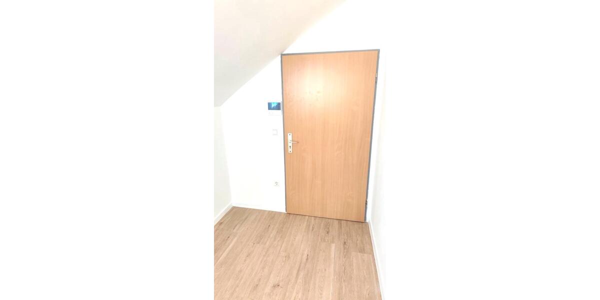 Dachgeschoßwohnung Eilenburg - 2.5 Zimmer, 78 m&sup2;, 750&euro; | Angebot:26312735