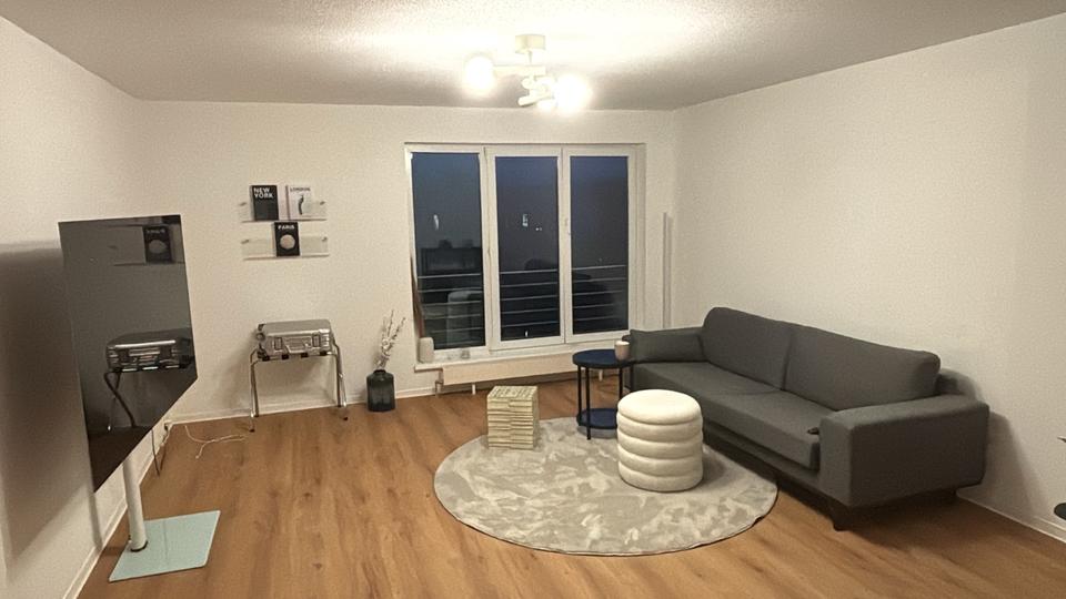 Dachgeschoßwohnung Leipzig Südost - 2.5 Zimmer, 80 m&sup2;, 950&euro; | Angebot:26373819