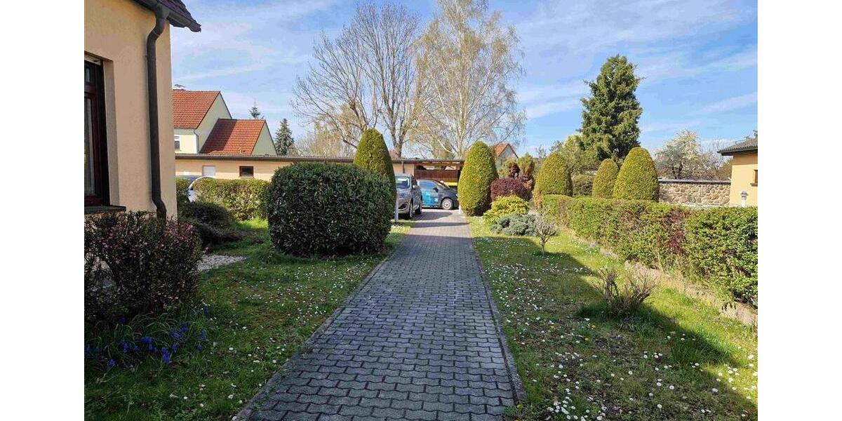 Erdgeschoßwohnung Delitzsch - 2 Zimmer, 59 m&sup2;, 450&euro; | Angebot:26662911