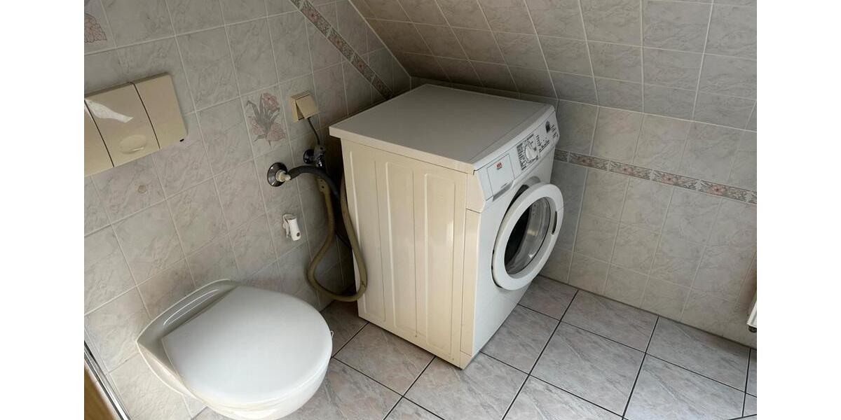 Dachgeschoßwohnung Grimma - 1 Zimmer, 36 m&sup2;, 380&euro; | Angebot:26562785