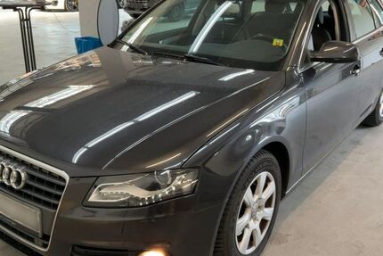 Audi A4 141.998 km 10.573 &euro; Taucha 04425