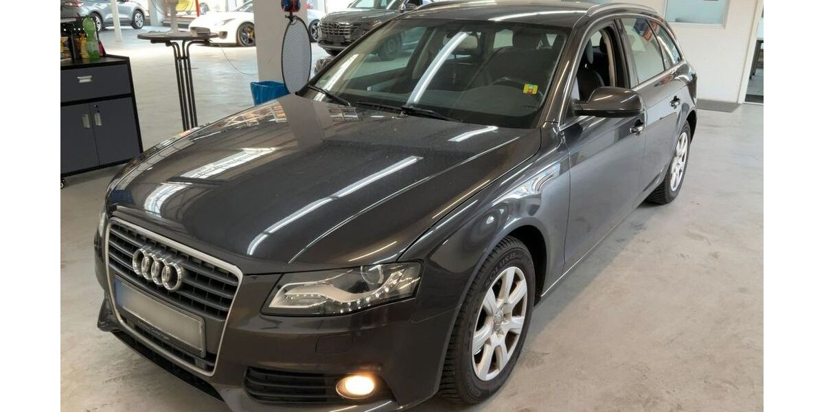 Audi A4 141.998 km 10.573 &euro; Taucha 04425