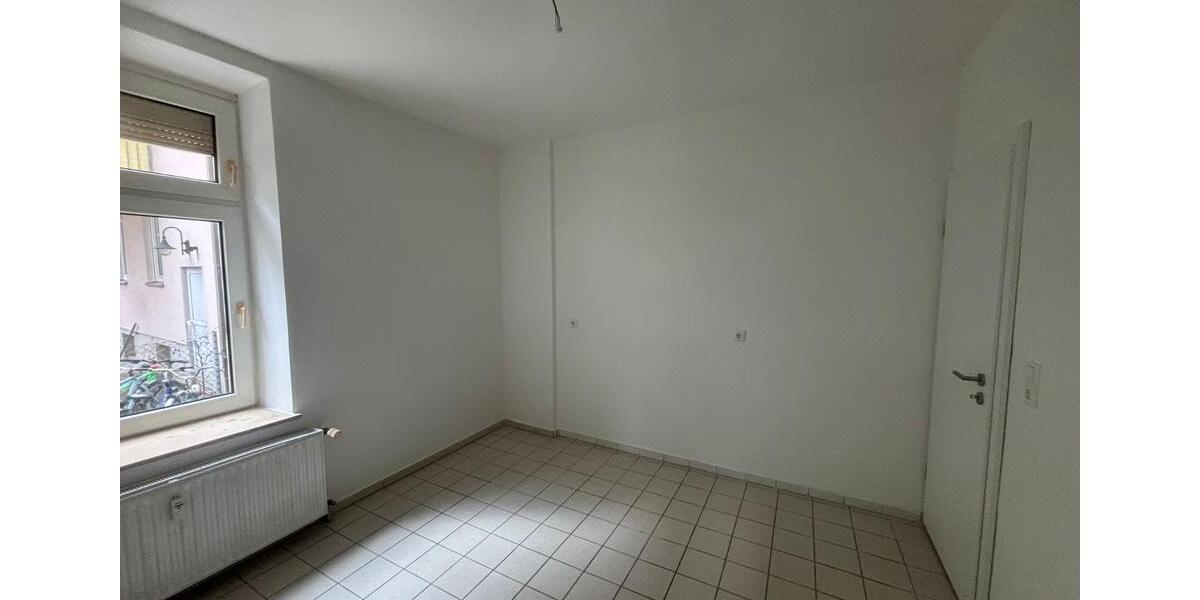 Erdgeschoßwohnung Leipzig Altwest - 2.5 Zimmer, 64 m&sup2;, 600&euro; | Angebot:25756452