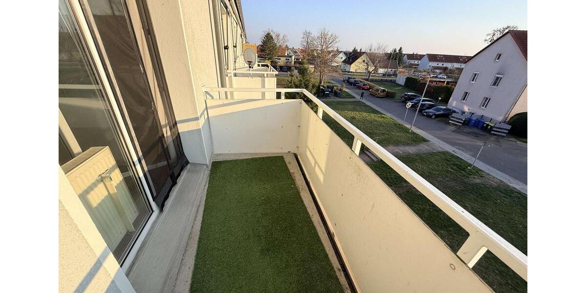 Etagenwohnung Schkopau - 2 Zimmer, 49 m&sup2;, 370&euro; | Angebot:26181118