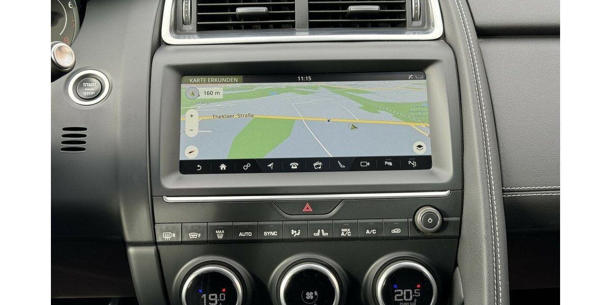 Jaguar E-Pace P250 R-Dynamic Black LED/Nav/VZE/Spur/ACC 70.425 km 23.990 &euro; Leipzig 04347