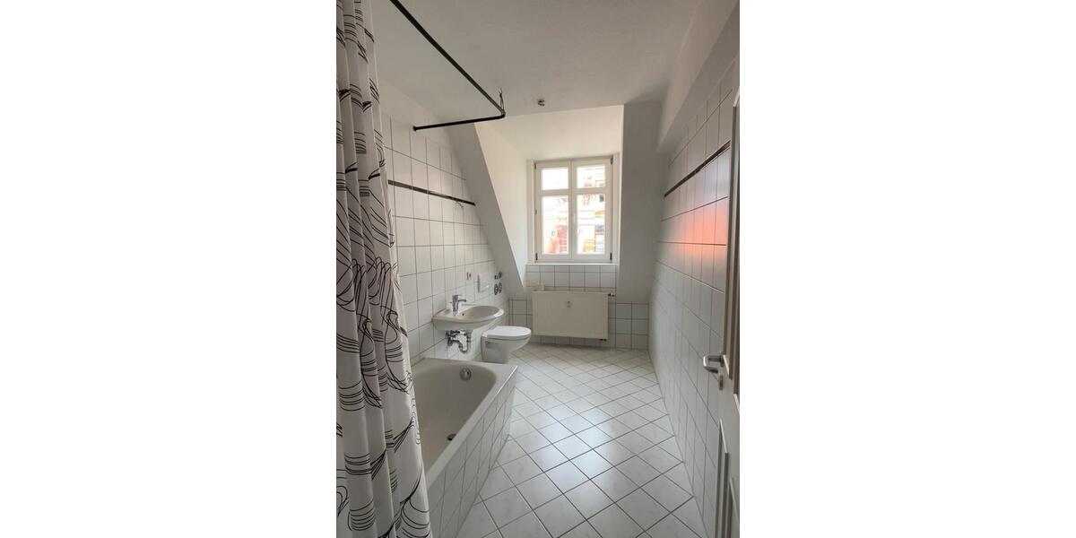 Dachgeschoßwohnung Leipzig Südost - 1 Zimmer, 42 m&sup2;, 425&euro; | Angebot:25513562