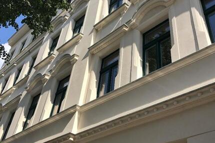 Zweitbezug in Leipzig Stötteritz - elegantes Wohnen im Denkmal | eigener Gartenanteil | Einbauküche |2 Design-Bäder 3 zimmer