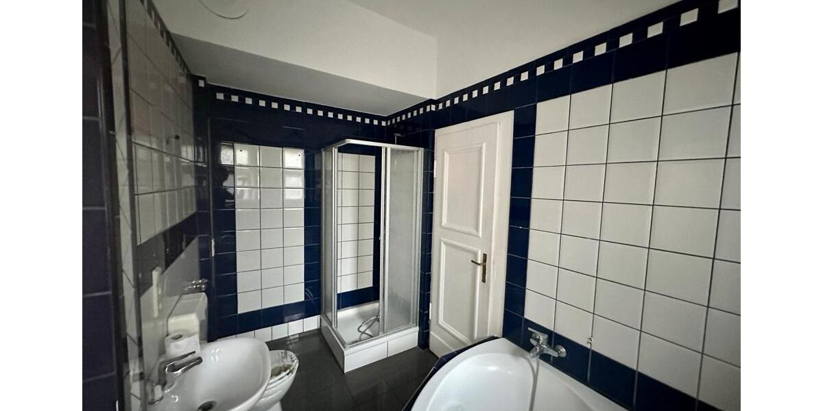 Hochparterre Wurzen - 5 Zimmer, 152 m&sup2;, 1.140&euro; | Angebot:26199125