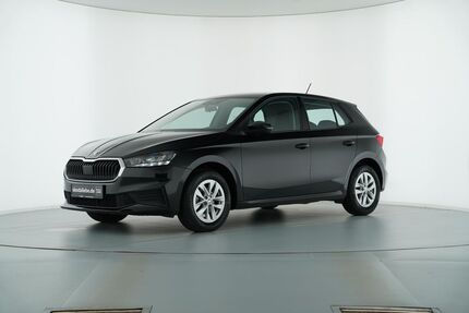 Skoda Fabia 12.556 km 14.889 &euro; Leipzig 04103