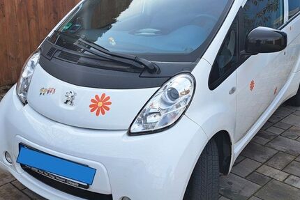 Peugeot iOn