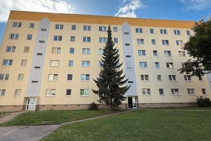 Wohnung Borna - 2 Zimmer, 50 m&sup2;, 299&euro; | Angebot:25721670