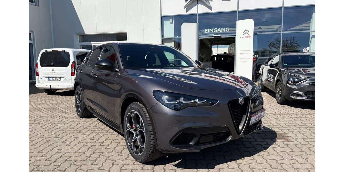 Alfa Romeo Stelvio 33.341 km 35.990 &euro; Borna 04552