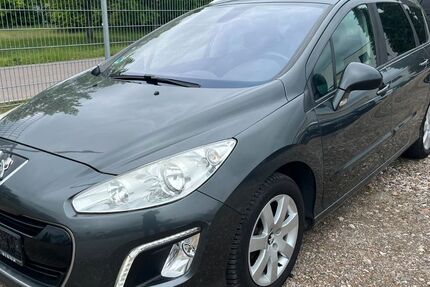 Peugeot 308 165.694 km 1.999 &euro; Delitzsch 04509