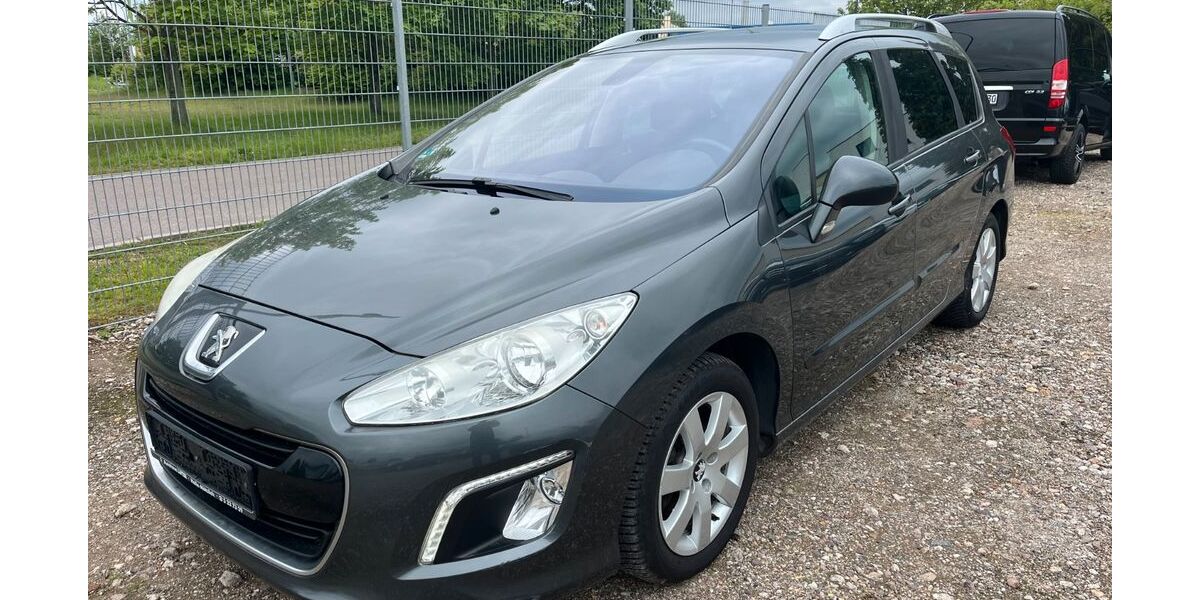 Peugeot 308 165.694 km 1.999 &euro; Delitzsch 04509