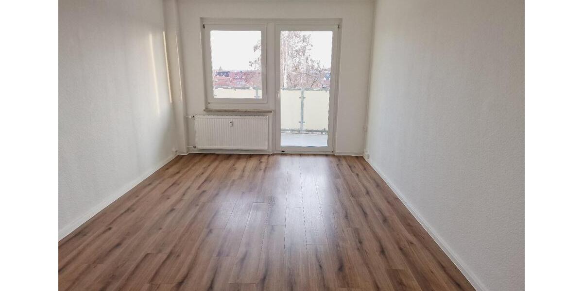 Etagenwohnung Zwenkau - 2 Zimmer, 60 m&sup2;, 375&euro; | Angebot:25845972