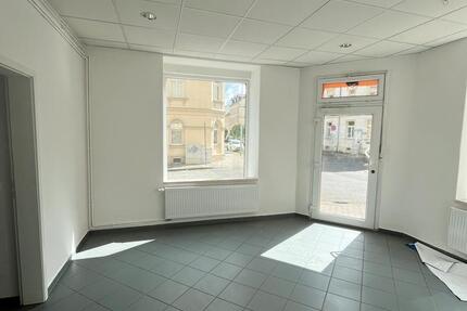 Große Gewerbeeinheit zum Selbstverwirklichen zimmer