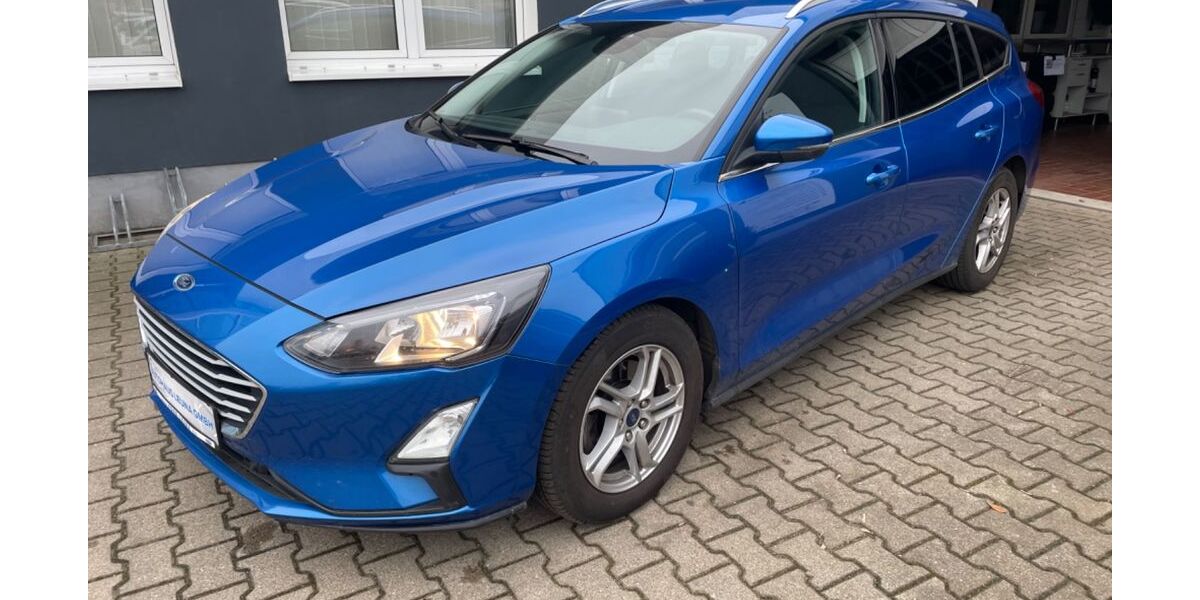 Ford Focus 63.998 km 17.999 &euro; Leuna 06237