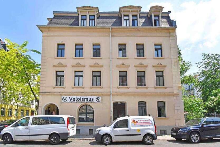 Wohnung zum Mieten in Leipzig 380 € 40.73 m²