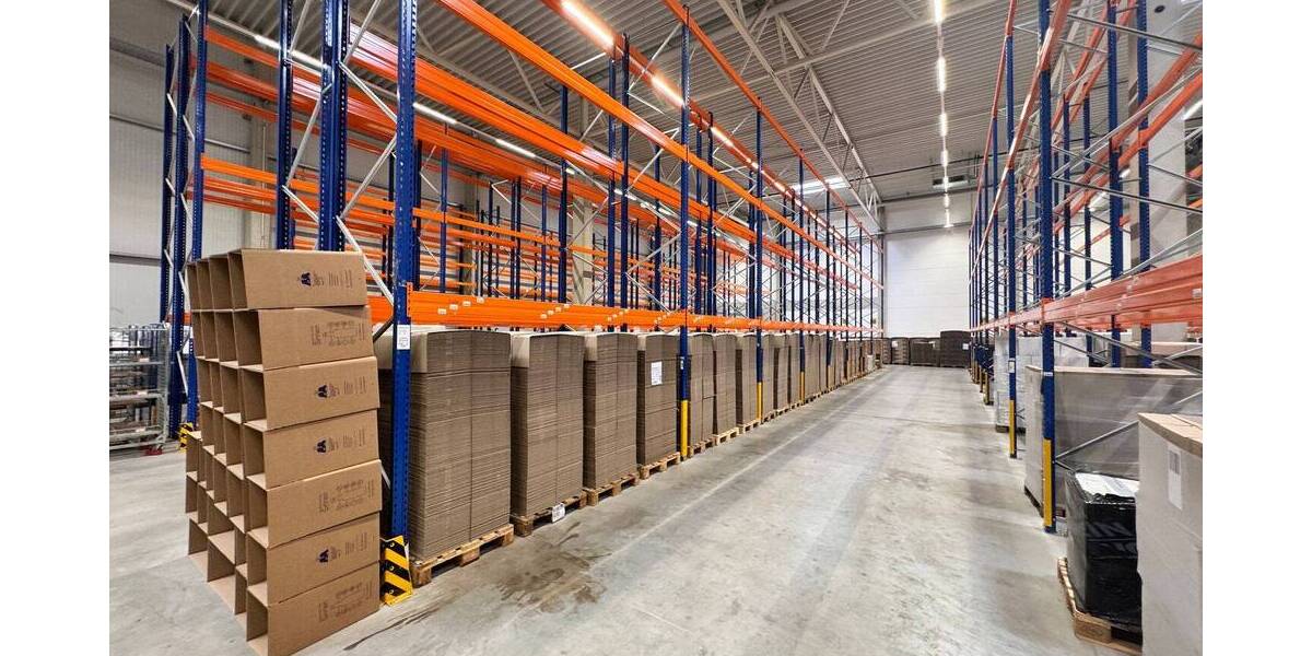 Moderne, energieeffiziente Logistikhalle mit Verwaltung - Raum Leipzig-Halle zimmer