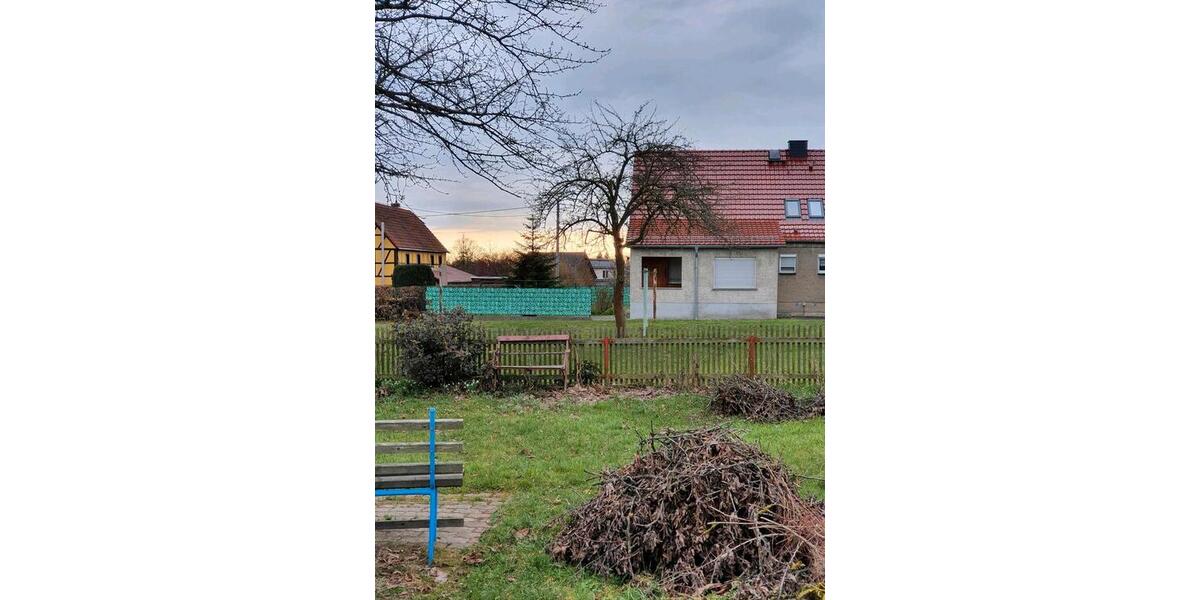 Doppelhaushälfte Bad Lausick - 6 Zimmer, 85 m&sup2;, 160.000&euro; | Angebot:24475366