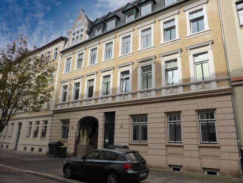Wohnung zum Mieten in Halle 230 € 27 m²