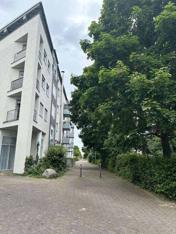 ++Flexible Arbeitsumgebung in der Nähe vom Flughafen++ zimmer