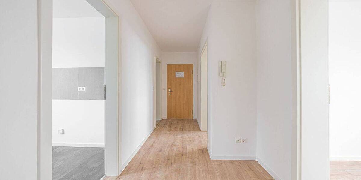 Etagenwohnung Borna Wyhra - 4 Zimmer, 70 m&sup2;, 630&euro; | Angebot:25957247
