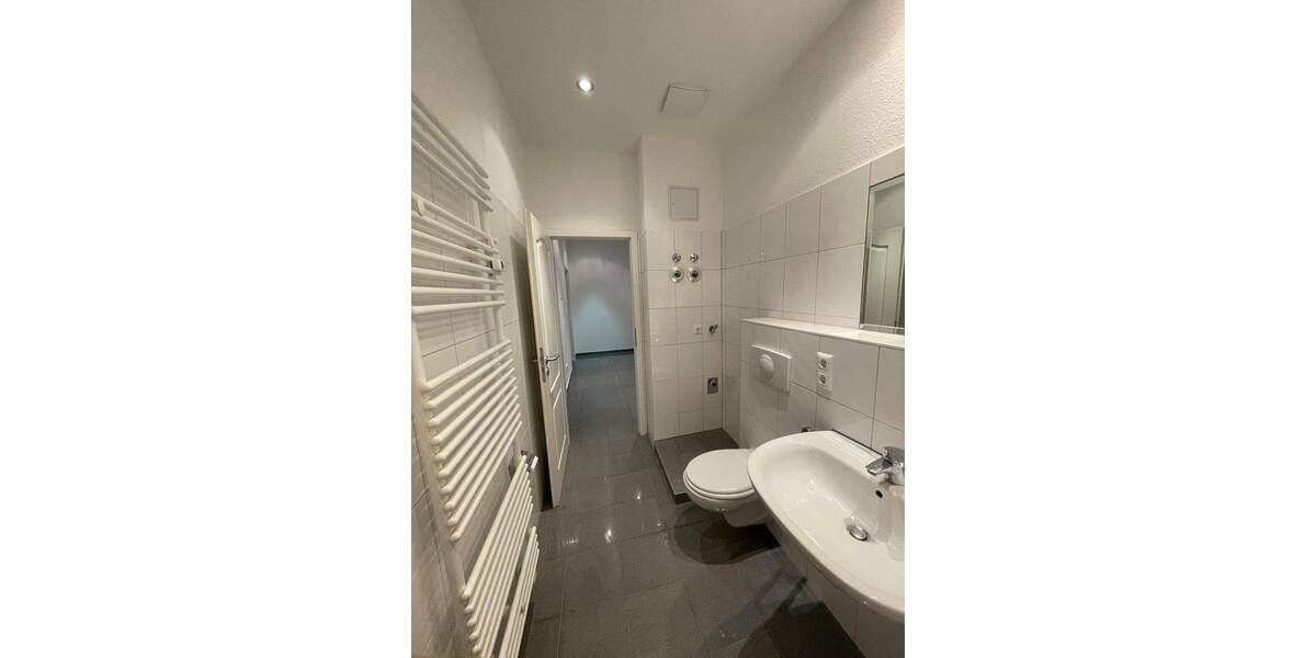 Moderne 2-Zimmer-Wohnung in Stötteritz - frisch saniert & mit neuer Einbauküche 2 zimmer