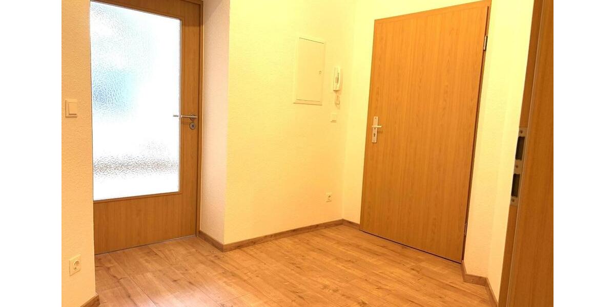 Erdgeschoßwohnung Wurzen - 1 Zimmer, 49 m&sup2;, 375&euro; | Angebot:26412655