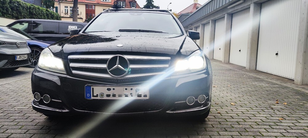 Mercedes-Benz C220 398.000 km 6.600 € Leipzig 04109