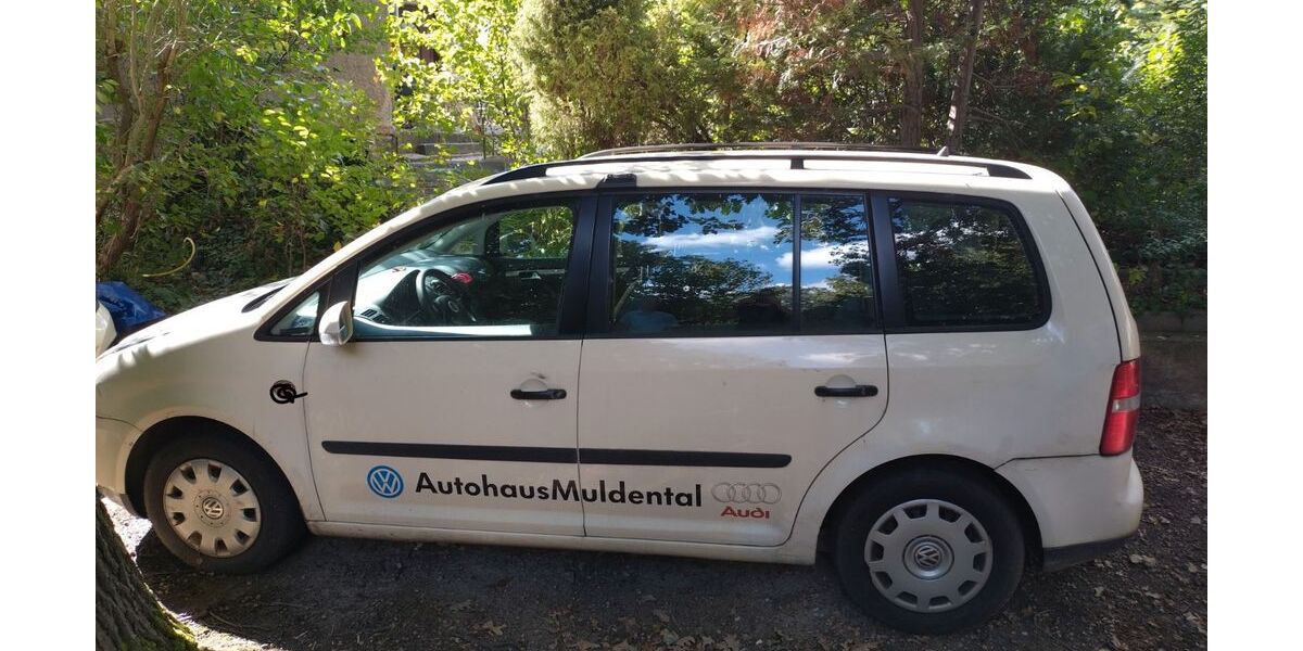 VW Touran 311.011 km 1.500 &euro; Machern 04827