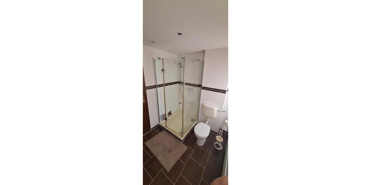 Einfamilienhaus Borna - 8 Zimmer, 175 m&sup2;, 290.000&euro; | Angebot:26926219