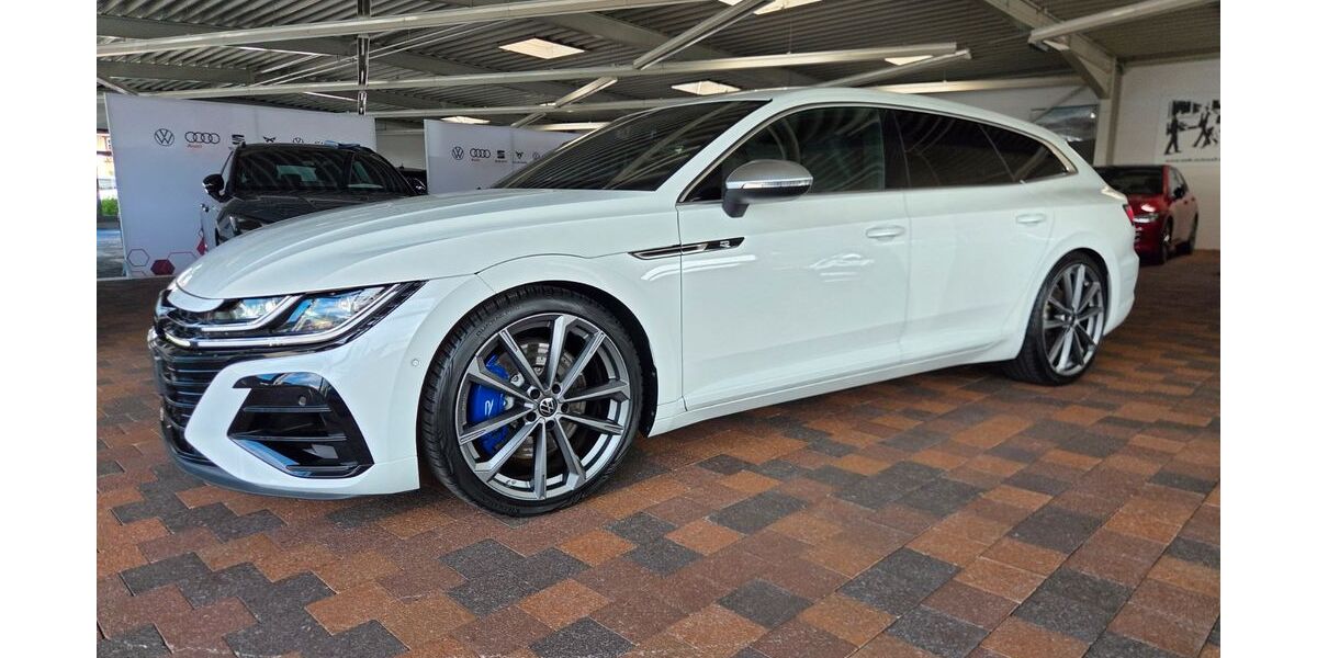 VW Arteon 29.985 km 41.700 &euro; Borna 04552