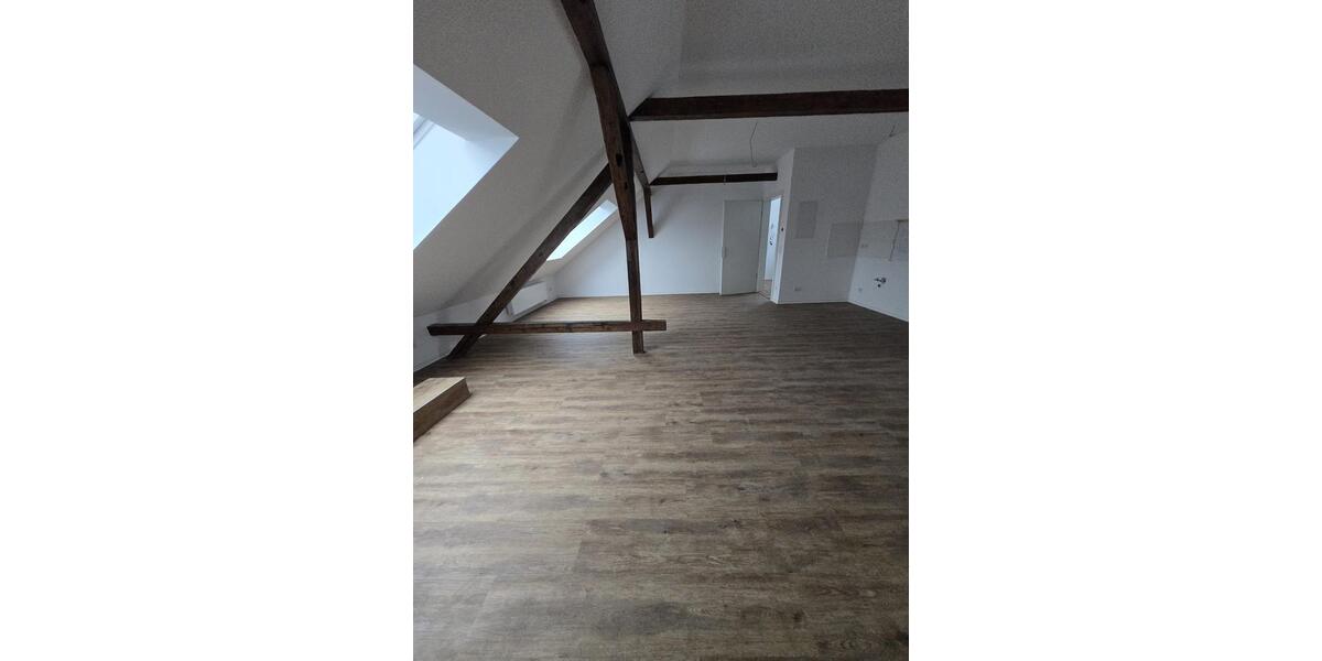 Dachgeschoßwohnung Leipzig Nordost - 2 Zimmer, 79 m&sup2;, 599&euro; | Angebot:25697163