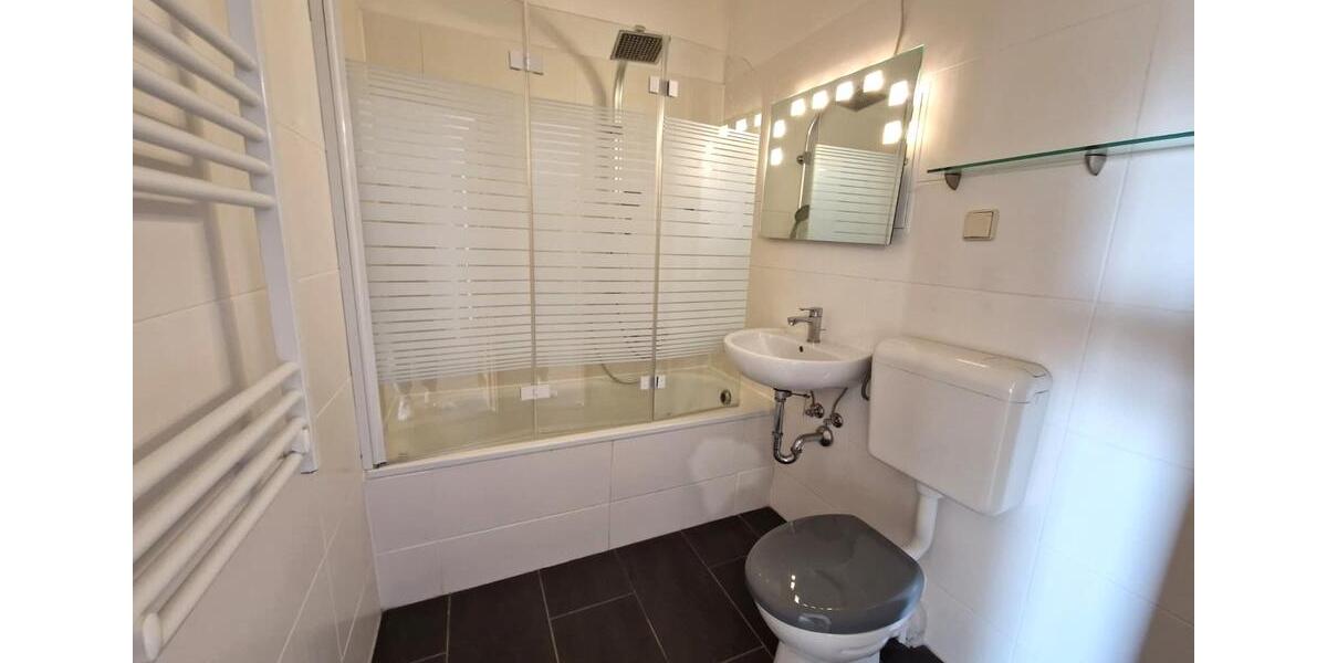 Etagenwohnung Leipzig West - 3 Zimmer, 91 m&sup2;, 544&euro; | Angebot:25305127