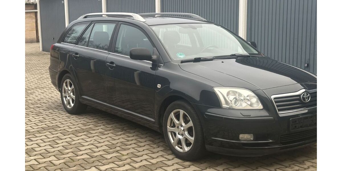 Toyota Avensis 205.000 km 3.600 &euro; Markkleeberg 04416