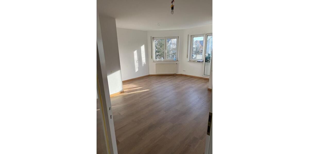 2 Zimmer Wohnung grundsaniert mit Balkon (Rotkehlcheneck 2) 2 zimmer