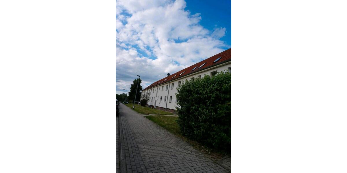 Dachgeschoßwohnung Leipzig Südost - 2 Zimmer, 39 m&sup2;, 390&euro; | Angebot:26540893