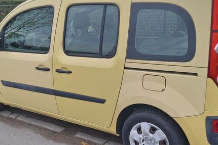 Renault Kangoo 100.000 km 7.500 &euro; Naunhof 04683
