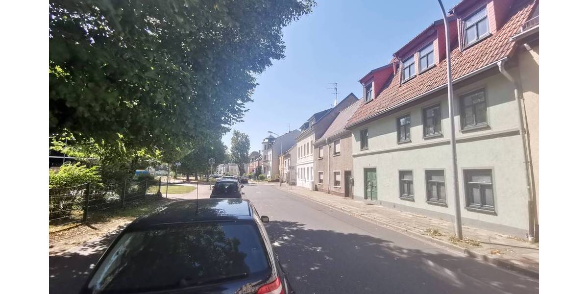 Etagenwohnung Delitzsch - 2 Zimmer, 82 m&sup2;, 150.000&euro; | Angebot:25733632