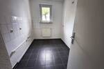 Etagenwohnung Merseburg Kötzschen - 2 Zimmer, 51 m&sup2;, 334&euro; | Angebot:26902625