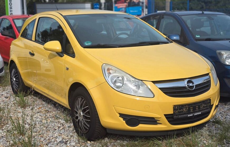 Opel Corsa 122.000 km 3.590 € Leipzig 04319