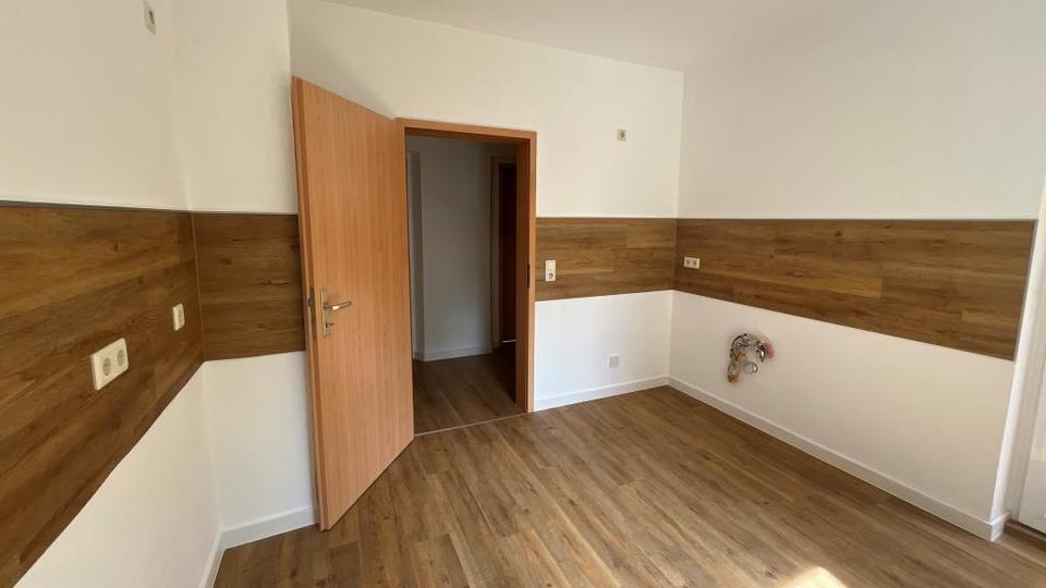 Etagenwohnung Schkeuditz - 5 Zimmer, 94 m&sup2;, 775&euro; | Angebot:26662737