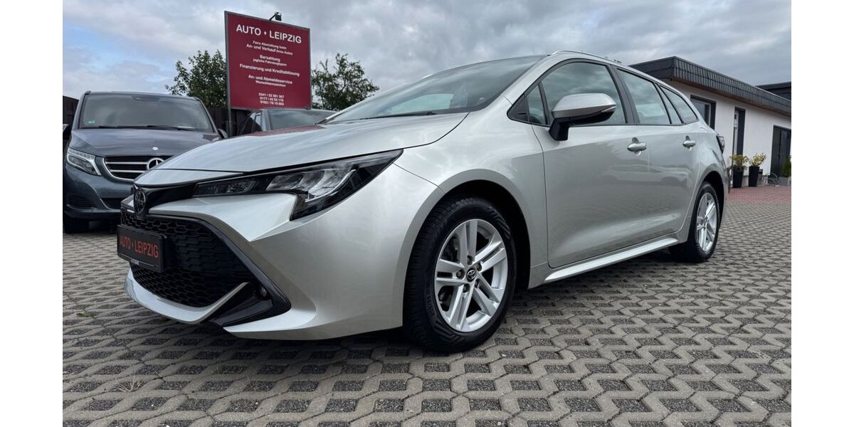 Toyota Corolla 51.400 km 17.990 &euro; Leipzig 04178