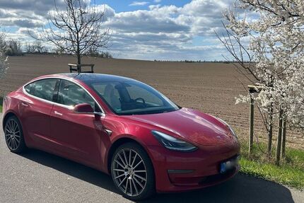 Tesla Model 3 113.030 km 20.800 &euro; Otterwisch 04668