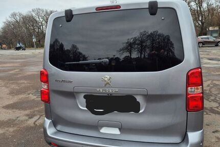 Peugeot Traveller 60.000 km 30.500 &euro; Leipzig 04275