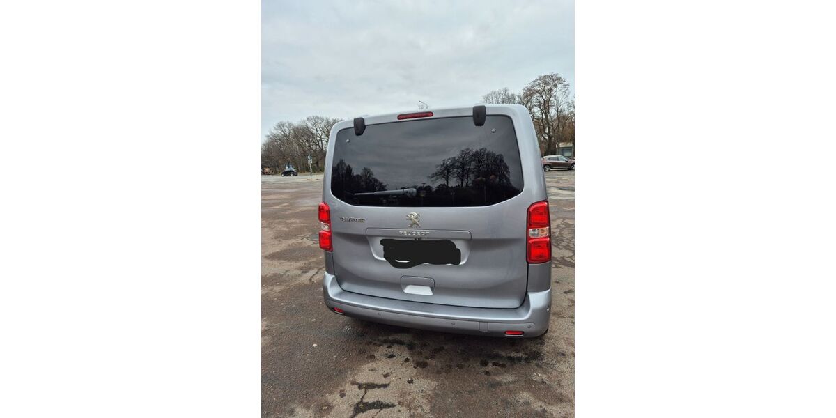Peugeot Traveller 60.000 km 30.500 &euro; Leipzig 04275