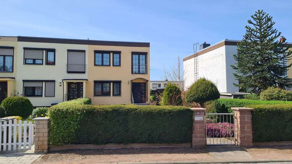 Haus zum Kaufen in Halle 398.000 € 126 m²