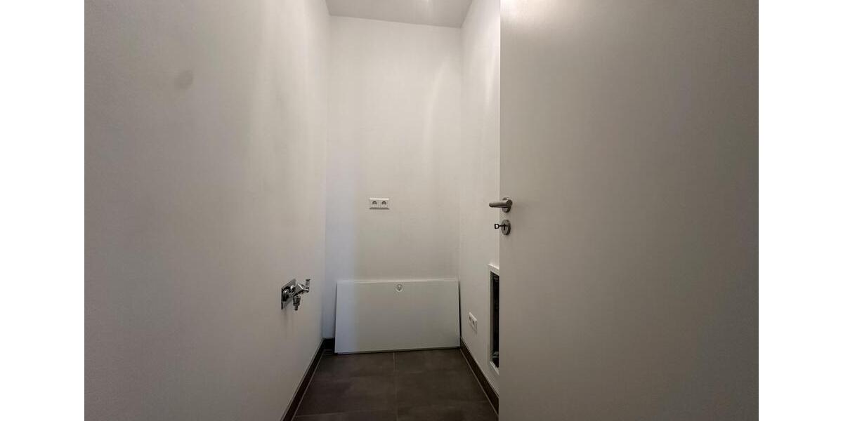 Moderne 5-Zimmer-Wohnung mit Balkon und EBK in Plagwitz 5 zimmer